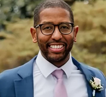 Dr. Fredrick Harris